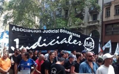 Judiciales paran hasta el viernes y piden que se restrinja la presencialidad