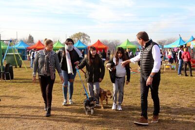 La Plata: El programa municipal  "Barrio x Barrio" tuvo su debut en Melchor Romero