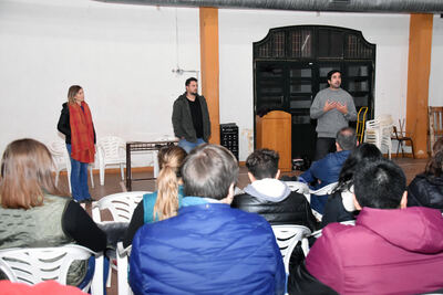 Lincoln: Presentan los programas "Te Sumo" y "Entrenamiento para el Trabajo" destinados a jóvenes