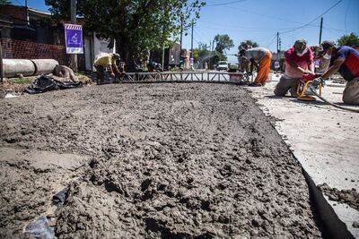 Quilmes: Avanza la pavimentación de 65 cuadras en los barrios Jorge Novak y La Odisea