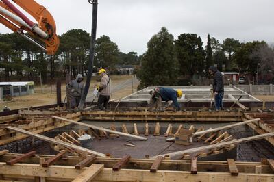 Villa Gesell: Avanza a buen ritmo la obra de la nueva cancha de hockey municipal