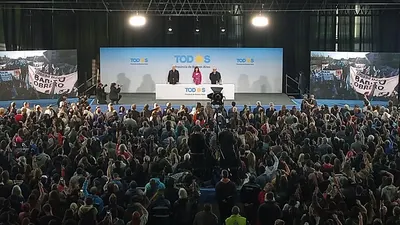 Cristina Kirchner en Ensenada: "El mejor homenaje que podemos hacer a Perón es ver que hizo y tratar de acercar el bochín"