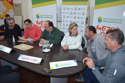 Saladillo: Se reactivará la planta para elaborar tubos de hormigón