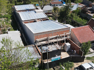 Berisso: Avanzan las obras del Centro Educativo Complementario N° 802