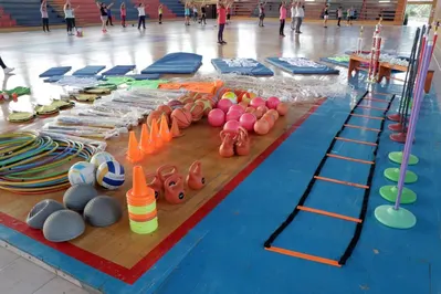 La Provincia invierte más de $1.000 millones para equipar a las escuelas con material deportivo