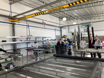 Tandil: Durante la visita a una empresa local, Lunghi destacó "el perfil emprendedor de los tandilenses"