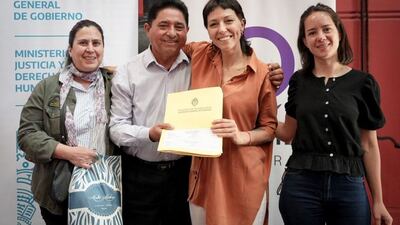 Quilmes: Se realizó un acto para la firma de 90 escrituras
