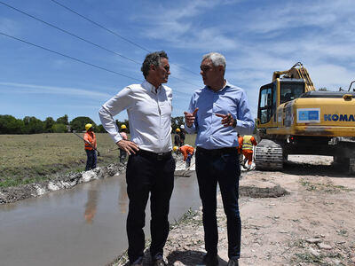 Berisso: Cagliardi y Katopodis recorrieron las obras en el barrio El Carmen