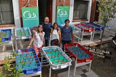 Ensenada: Entregaron juegos y útiles para las "Escuelas de Verano"