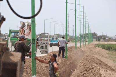 Ensenada: Avanzan los trabajos de iluminación en la nueva circunvalación