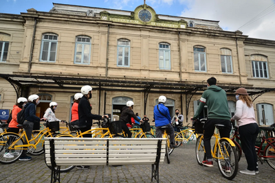 La Plata: La Comuna invita a participar de los circuitos turísticos "Walking Tour" y "Bicitando la Ciudad"