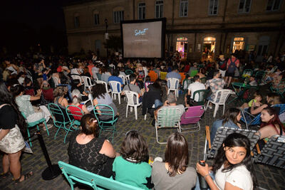 La Plata: Este viernes vuelve el Cine Movil a Meridiano V