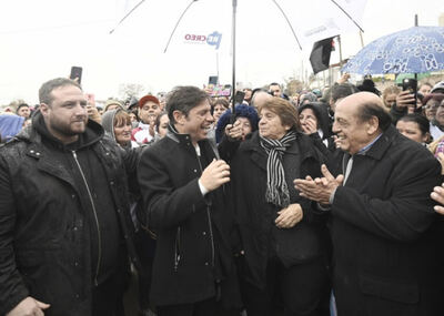Berazategui: Kicillof y Mussi encabezaron la inauguración de obras de pavimentación en la ciudad