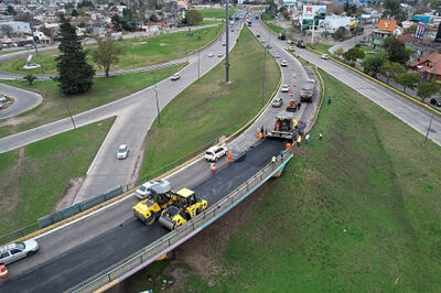 La Plata: Comenzó la etapa final de la obra de repavimentación del Camino Centenario