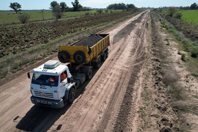 General Paz: Avanza la estabilización del Camino Rural “Villanueva – Ranchos”