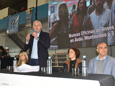 Berisso: Entregaron 518 escrituras de propiedad a familias de la ciudad