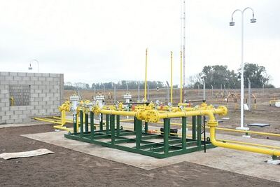 Bragado: La Provincia inauguró obras de gas natural en el distrito