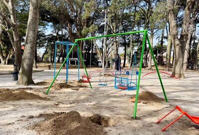La Costa: Se instalaron nuevos juegos para la Plaza del Sol y la Familia de San Bernardo
