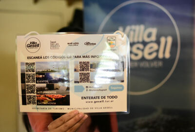 Villa Gesell: Entregaron certificados a choferes que realizaron el Curso de Información Turística