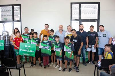 Ensenada: El Municipio entregó ayudas a instituciones locales