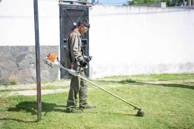 Ensenada: Continúan los trabajos de mantenimiento de espacios públicos