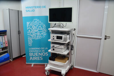 Almirante Brown: El ministro Kreplak inauguró consultorios y entregó equipamiento médico