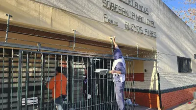 Berazategui: Ponen en valor la Primaria N° 45 del barrio Orión
