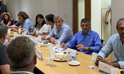 Estatales bonaerenses acordaron un aumento del 7,5%
