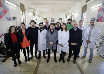 La Plata: Kicillof recorrió obras y puso en funcionamiento nuevos equipos en el Hospital San Martín