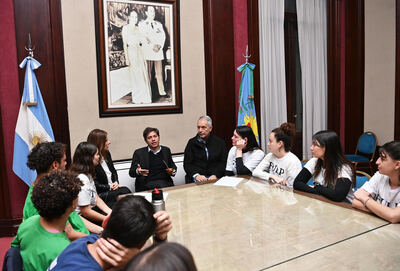 La Plata: Alak y Kicillof se reunieron con la FULP para abordar las problemáticas de los estudiantes