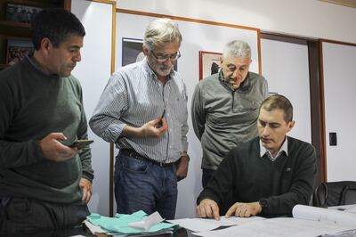 Villa Gesell: El Municipio y ABSA trabajan en la obra de cloacas en La Carmencita