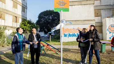 Berazategui: Inauguraron obras de puesta en valor en las plazas del Barrio UOCRA