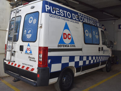 Berisso: Presentan el nuevo Comando Móvil para logística y apoyo en emergencias