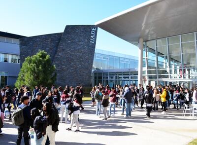 Madariaga: Otorgarán becas para estudiar en la Universidad UADE