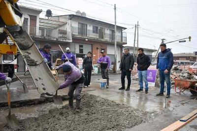 Quilmes: Avanzan los trabajos de bacheo en la zona oeste del Partido