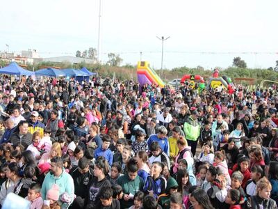 Lomas de Zamora: Se realizó un multitudinario festejo por el Mes de la Niñez en Fiorito