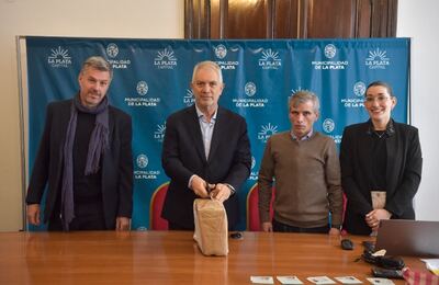 La Plata: Se abrieron los sobres para la licitación de las plazas San Martín, Italia y Rocha