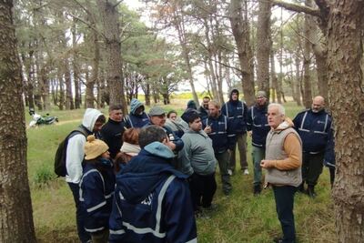 Necochea: Forman a guardaparques en el reconocimiento de especies arbóreas y prevención de incendios