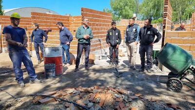 Azul:  Retoman la construcción del CAPS N° 14