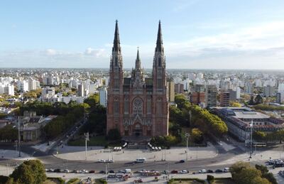 La Plata: Cortes y desvíos de tránsito por el 142° aniversario de la ciudad