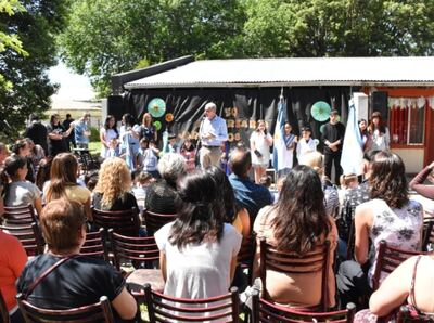 Berisso: Se celebró el 50° aniversario del Jardín n°908 "El Ombú"
