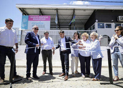 Tandil: Kicillof inauguró el nuevo edificio del Jardín de Infantes Nº912