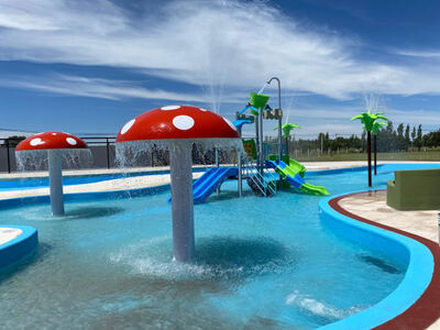 Tapalqué: Finalizó la obra en las piscinas infantiles en el Complejo Termal