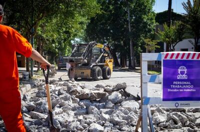 Quilmes: La Comuna avanza con los trabajos de bacheo con hormigón en distintos puntos del distrito