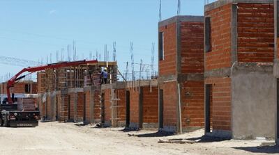 Berazategui: Continúa la construcción de 120 viviendas en barrio 3 de Junio