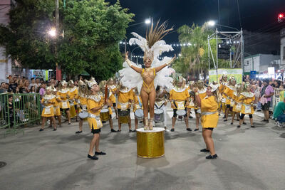 Ensenada: La ciudad vivió sus primeras noches de Carnaval