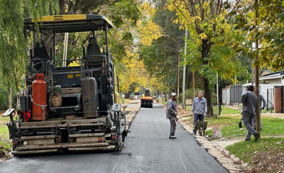Almirante Brown: Avanza a buen ritmo el plan de obras viales en el distrito