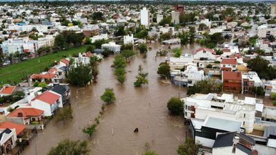 Bahía Blanca: La Provincia abonará desde el 11 de abril el subsidio para hogares afectados por la emergencia
