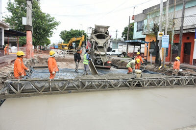 Lomas de Zamora: Katopodis recorrió obras viales en la ciudad