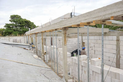 Villa Gesell: Avanza la obra de remodelación del Hospital Arturo Illia